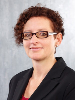Dr. Eyla Hassenpflug